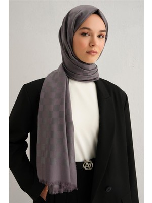 Armine Viscon Kare Desen Şal 11