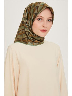 Armine Klasik Desenli Sura Saf İpek Eşarp 9204D 04