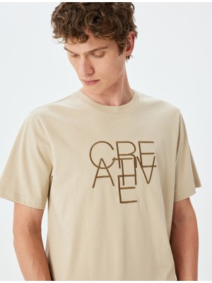 Koton Kısa Kollu Bisiklet Yaka Pamuklu Slogan Baskılı Tişört