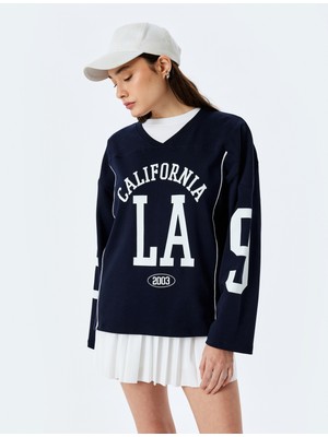 Kolej Baskılı V Yaka Uzun Kollu Oversize Sweatshirt