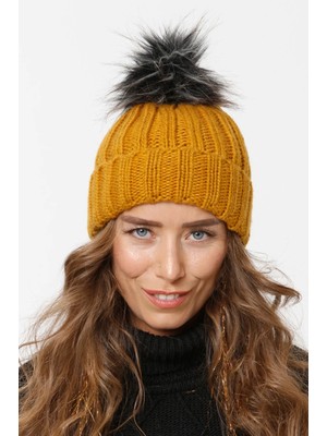 Katlamalı Kürk Ponponlu Triko Örme Bere