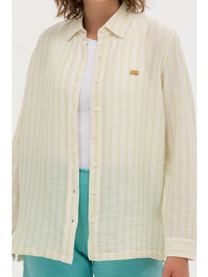 U.S. Polo Assn. Kadın Nil Gömlek Desenli 50264226-VR083