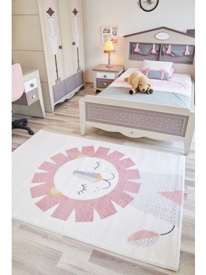 Veja Home Kids Aslan Desenli  Pembe Çocuk Odası Halısı Antialerjik Tozumaz Bebek Odası Halısı Kds-04