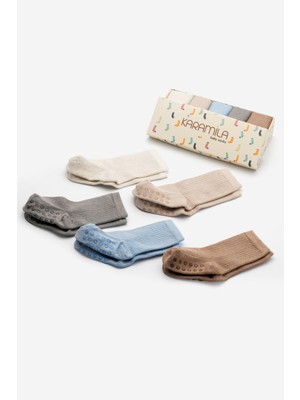 Karamila 5'li Doğal Bambu Bebek Çorap Dikişsiz - Yenidoğan Çorap ( 6 Ay'dan Sonrası Kaydırmaz Silikon Taban)