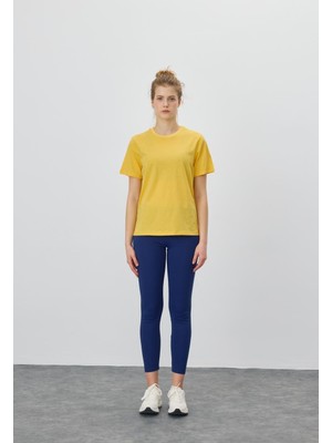 Kadın Sarı Renk Basic T-Shirt