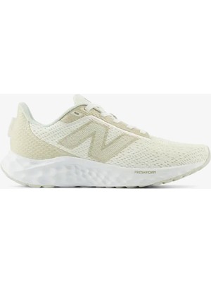 New Balance Arishi Kadın Beyaz Koşu AYAKKABISI.108