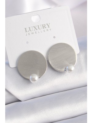 Callerrons Accessories Pirinç Gümüş Renk Plaka Model Inci Detay Kadın Küpe - EBJ241012W28490