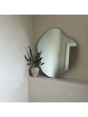 Felicity Mirror FELICITY-70 x 63  cm  Asimetrik Çerçevesiz Dekora Aynası