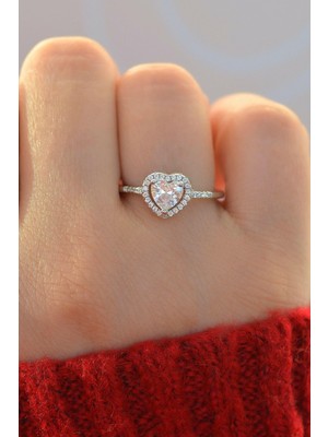 Sacce Scarves & Accessories Zirkon Taşlı Kalpli Yüzük Gümüş Renk Ciddi İlişki Yüzüğü