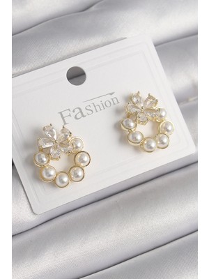 Ezo Concept Pirinç Gold Renk İncili Halka Model Zirkon Taşlı Kelebek Model Kadın Küpe