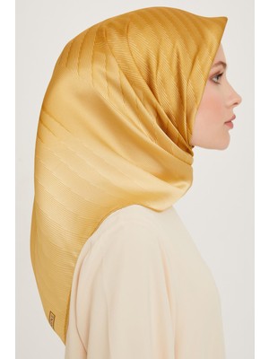 Armine 24-25 Kış 9237-33