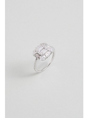 Baget Işıltısı 18 Ayar Beyaz Altın Kaplama Gümüş Yüzük