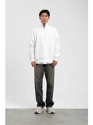 Nomarc Beyaz Yakası Fermuarlı Basic Şardonlu Sweatshirt