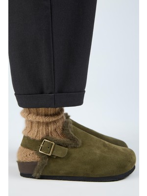 Manijero (Holly 2 Kürklü) Kadın Deri Kemerli Tokalı Sabo Haki Sandalet