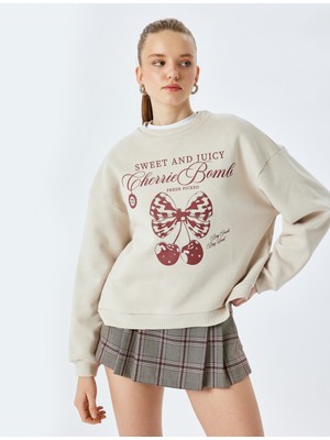 Koton Kiraz Baskılı Uzun Kollu Bisiklet Yaka Oversize Sweatshirt