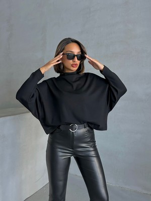 Kadın Siyah Interlok Yarasa Kol Dik Yaka Bluz