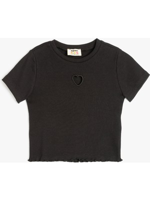 Koton Pamuklu Kalp Detaylı Kısa Kollu Bisiklet Yaka Basic Crop Tişört