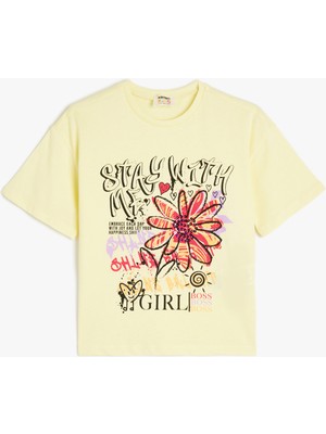 Koton Grafik Baskılı Bisiklet Yaka Kısa Kollu Tişört