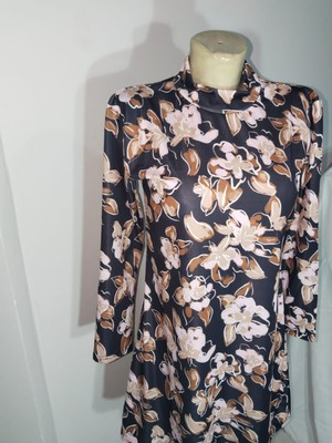 Çiçek Desenli Elbise Mayo