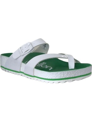 United Colors Of Benetton Benetton BN-1323 Yeşil Erkek Parmak Arası Terlik