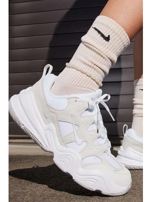 Nike W Tech Hera Kadın Sneaker Ayakkabı DR9761-100-BEYAZ