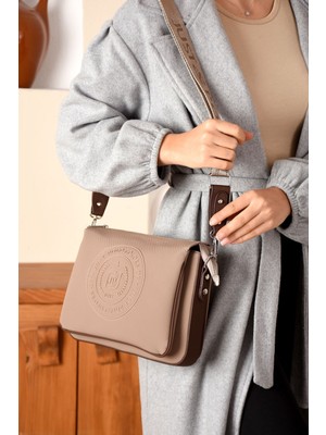 Just Polo Kadın 3 Bölmeli Ayarlanabilir Uzun Askılı Postacı ve Omuz Çantası MDS4013