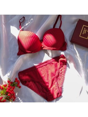Kırmızı Çizgili Sütyen Külot Iç Çamaşırı Takımı Alt Üst - Çeyizlik Gelin Nişan Hediye Yeni Yıl Yılbaşı
