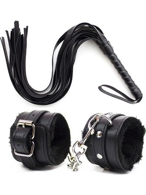 Fantezi Kelepçe ve Kırbaç