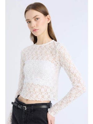 DeFacto Fitted Dar Kesim Bisiklet Yaka Dantel Uzun Kollu Beyaz Bluz E4930AX25SP