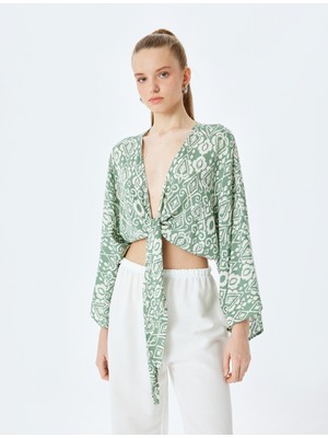 Koton Bağlama Detaylı V Yaka Kimono Kol Viskon Etnik Bluz