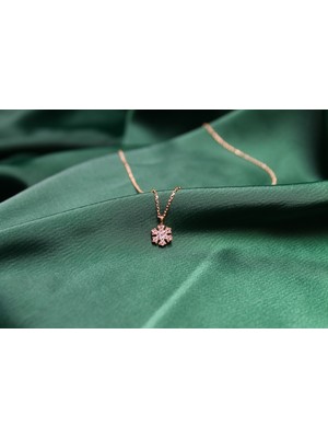 Gümüş Rose Kar Tanesi Kolye