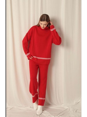 Kadın Çizgili Balıkçı Yaka Pantolonlu Triko Takım Kırmızı Oversize
