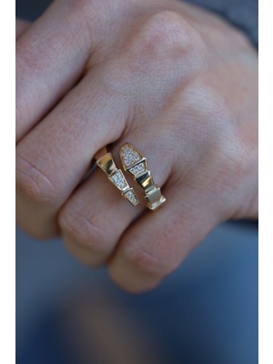 Yenigün Kuyumculuk 14 Ayar Altın Taşlı Yılan Yüzük