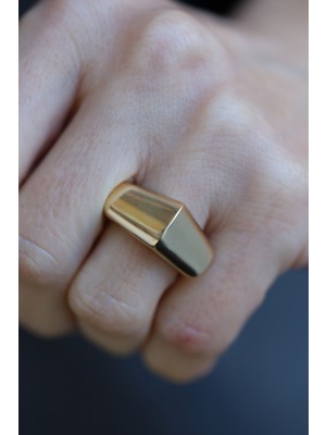 Yenigün Kuyumculuk 14 Ayar Altın Simetrik Piramit Yüzük