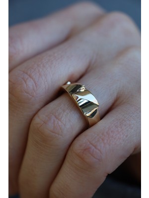 Yenigün Kuyumculuk 14 Ayar Altın Taşsız Modern Tarz Yüzük