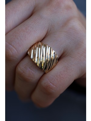 Yenigün Kuyumculuk 14 Ayar Altın Taşsız Geniş Şerit Dizisi Işıltılı Yüzük 2