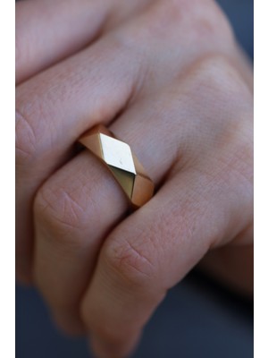 Yenigün Kuyumculuk 14 Ayar Altın Simetik Elmas Kesim Taşsız Yüzük