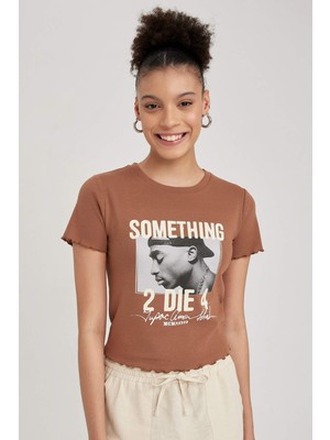 DeFacto Tupac Shakur Fitted Ribana Kısa Kollu Tişört A8529AX23HS