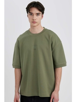 DeFacto Loose Fit Bisiklet Yaka Baskılı Kısa Kollu Ağır Kumaş Tişört C0897AX24SP