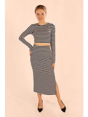 Rays 8153 Çizgili Etek Bluz Takım Beyaz-Siyah