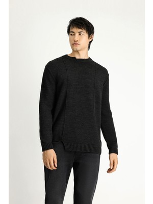 Bisiklet Yaka Oversize Desenli Triko Kazak