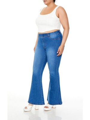 Plus Size High-Rise Flare Jean Pantolon