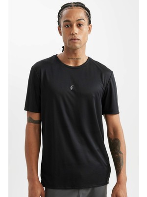 DeFacto Slim Fit Dar Kesim Bisiklet Yaka Baskılı Sporcu Kısa Kollu Tişört X6142AZ24AU