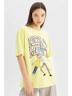 DeFacto Coool Rick and Morty Oversize Geniş Kalıp Bisiklet Yaka Kısa Kollu Tişört D1137AX24SM