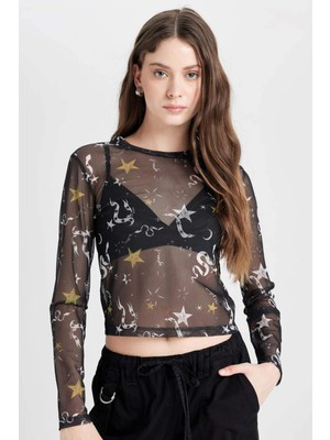 DeFacto Fitted Vücuda Oturan Desenli Tül Kısa Kollu Siyah Tişört D8033AX24WN