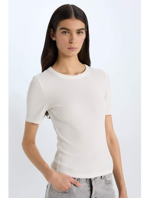 DeFacto Slim Fit Dar Kesim Bisiklet Yaka Basic Düz Fitilli Kaşkorse Kısa Kollu Tişört E4268AX24AU