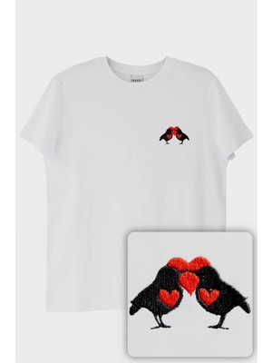 Çifte Kumrular Desenli Nakış Tişört - Sevgililer Günü Tasarımı