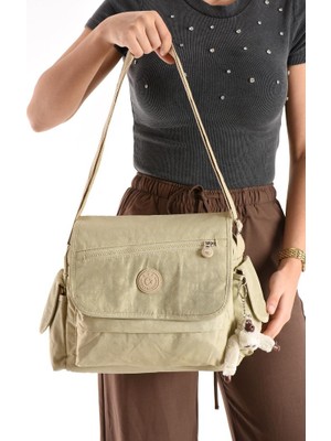 Baginn Postacı Okul Çantası Çapraz Askılı Büyük Boy 33*27 cm Askı Uzunluğu 130 cm Çok Cepli Kapaklı Omuz