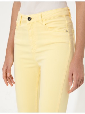 Pierre Cardin Kadın Sarı Skinny Fit Pantolon 50247908-VR044