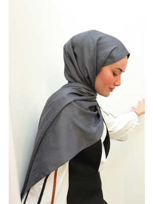 Silk Home Labirent Desen Jakarlı Deluxe Şal - Füme